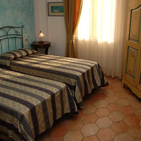 Il Tempo Di Zia Palmira - Agriturismo Il Risveglio * Imperia