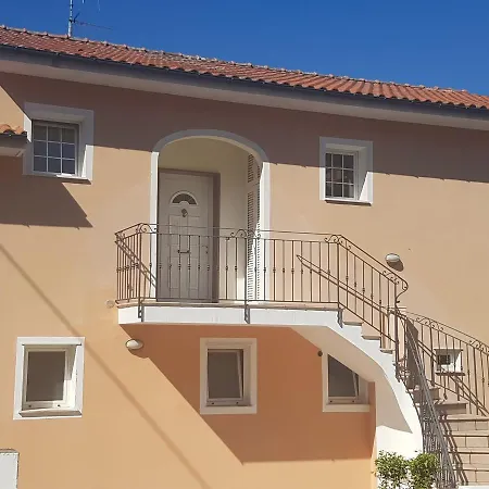 Agriturismo Il Risveglio Zia Palmira Appartamento Imperia
